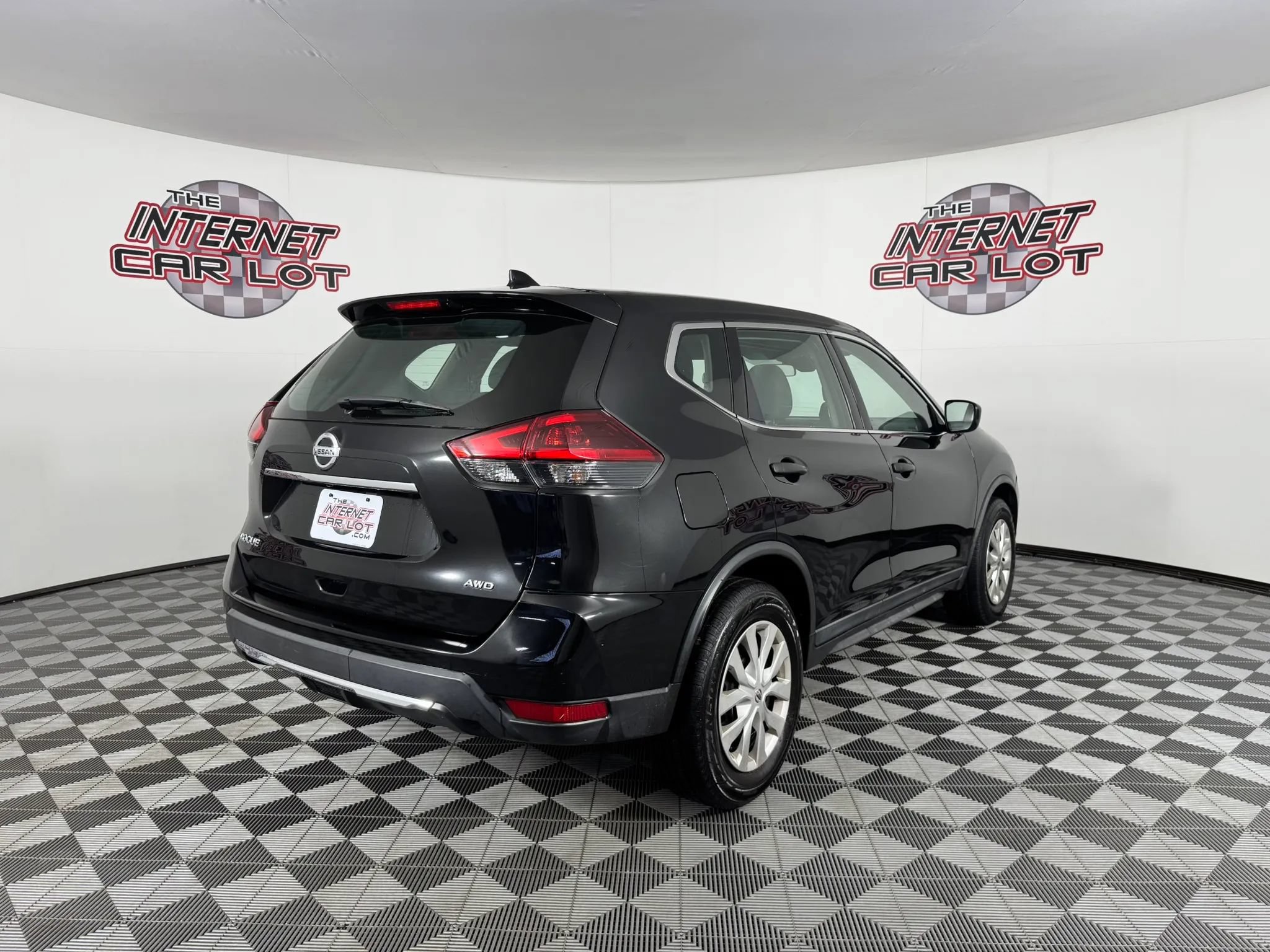 Used 2019 Nissan Rogue S AWD/4WD image 7