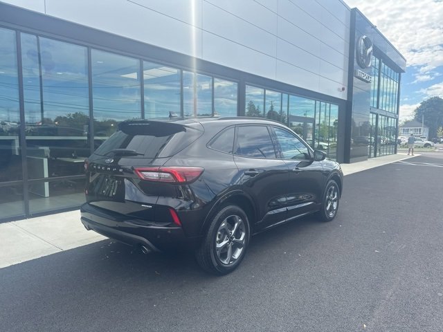 Used 2023 Ford Escape ST-Line w/ Tech Pack #1 image 3