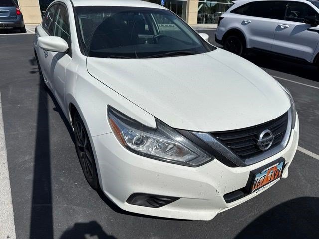 Used 2018 Nissan Altima 2.5 SV FWD image 2