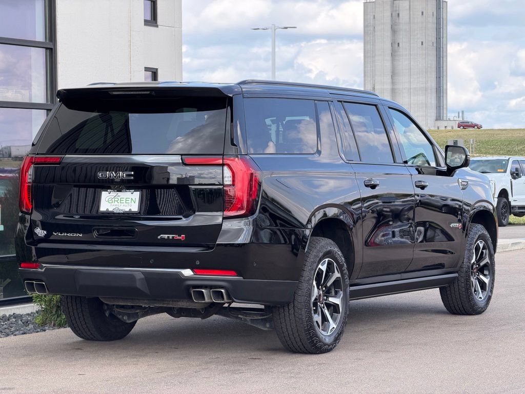 Used 2026 GMC Yukon XL AT4 w/ AT4 Premium Package AWD/4WD image 5