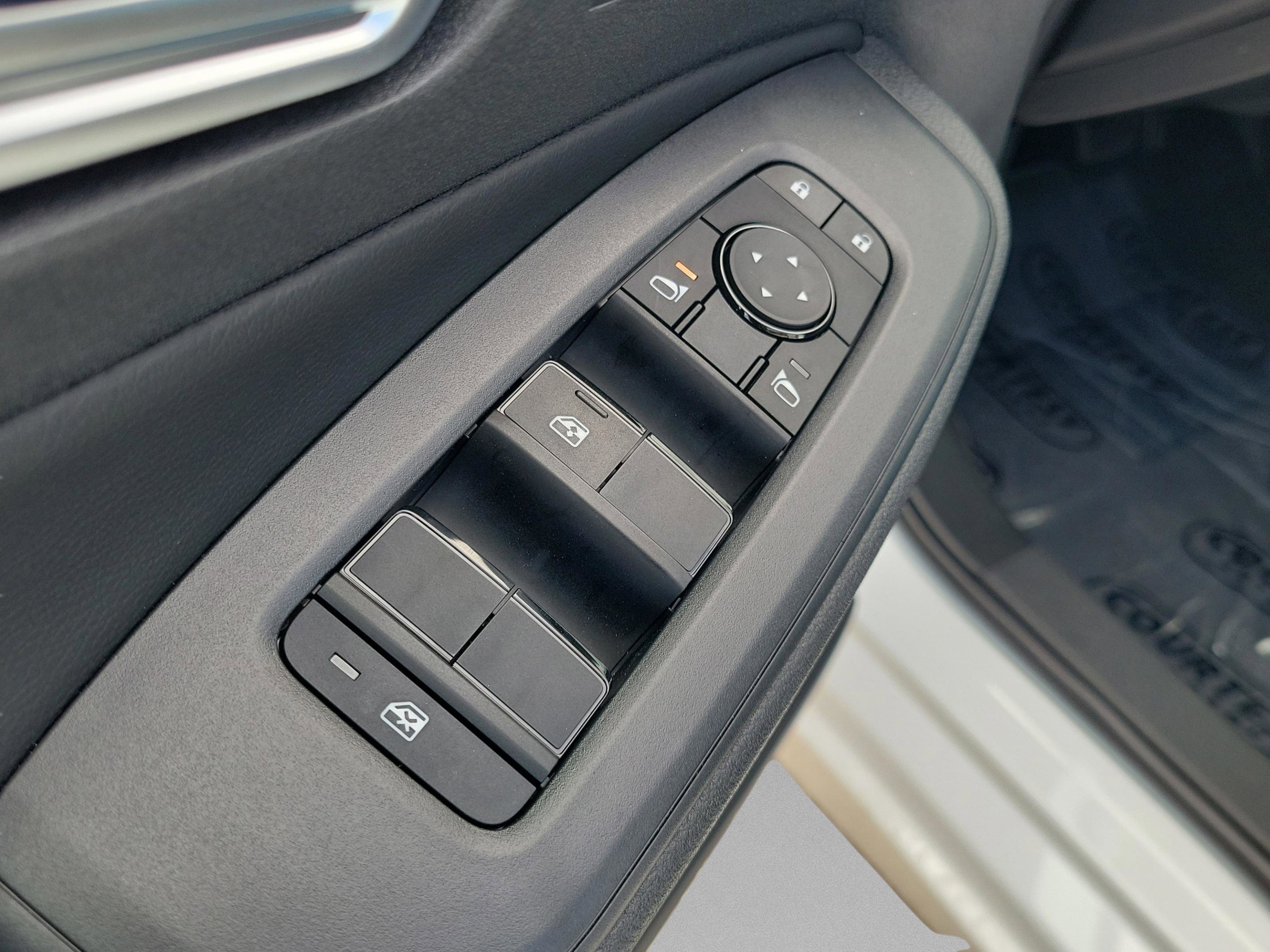 New 2026 Nissan Sentra S w/ Floor Mat Package FWD image 18