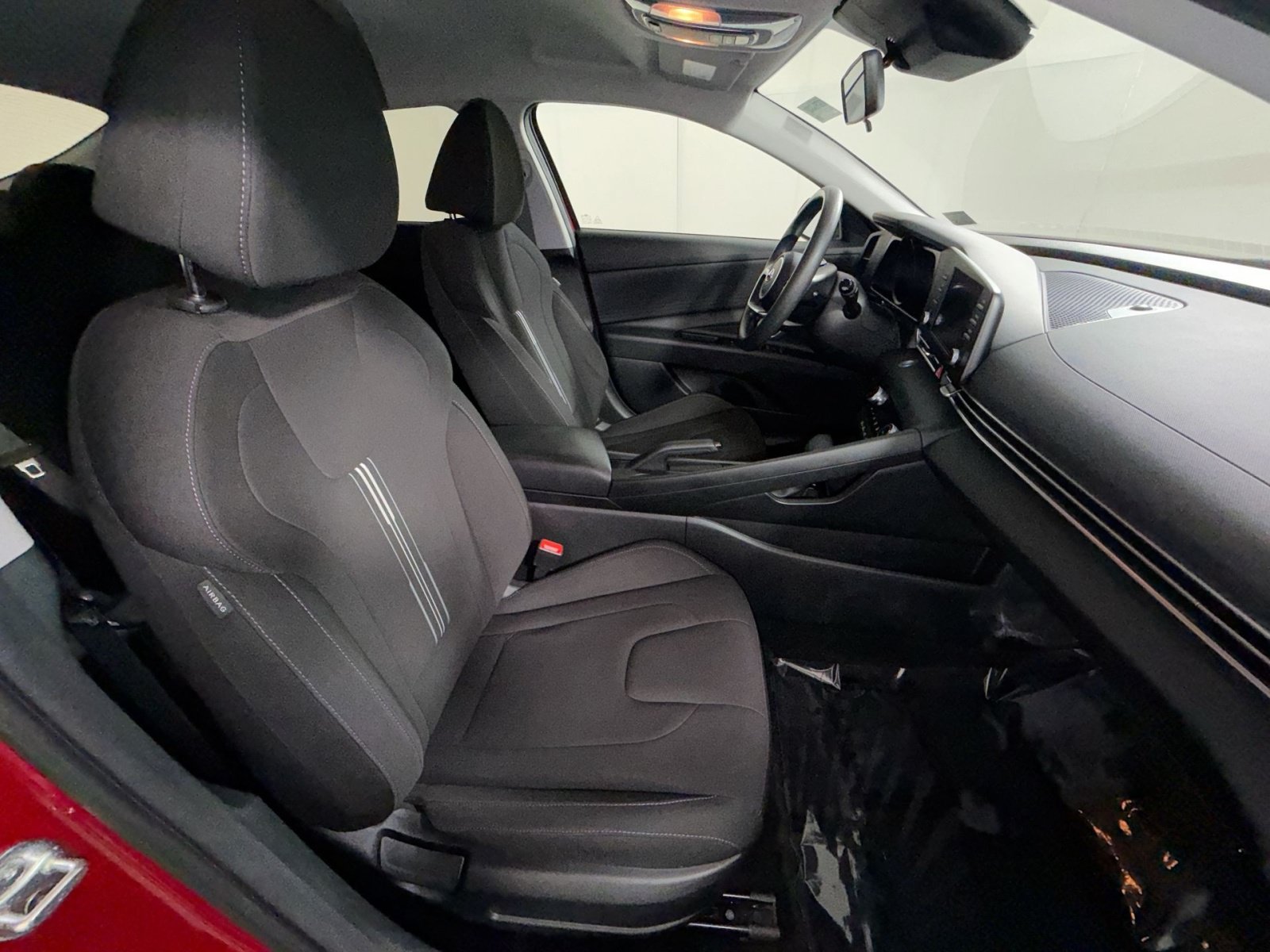 Used 2023 Hyundai Elantra SEL w/ Cargo Package FWD image 25