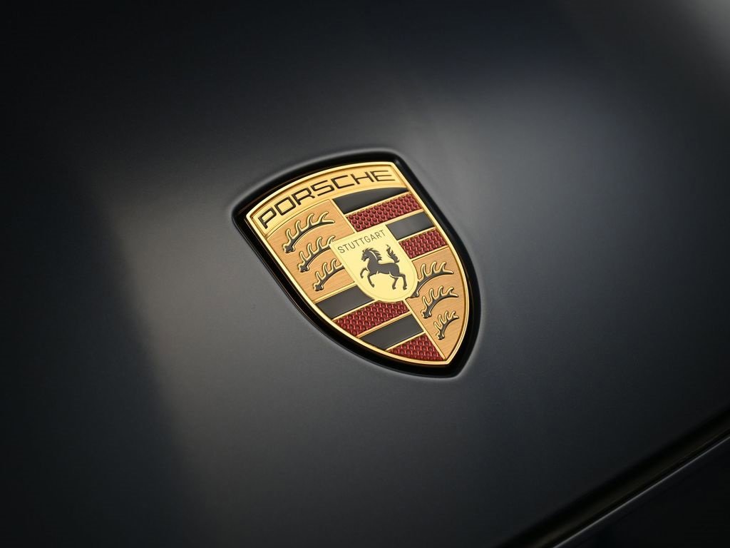 New 2026 Porsche Cayenne S image 13
