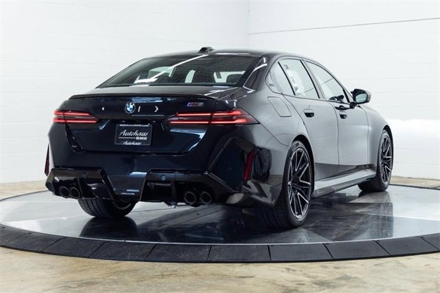New 2026 BMW M5 image 14
