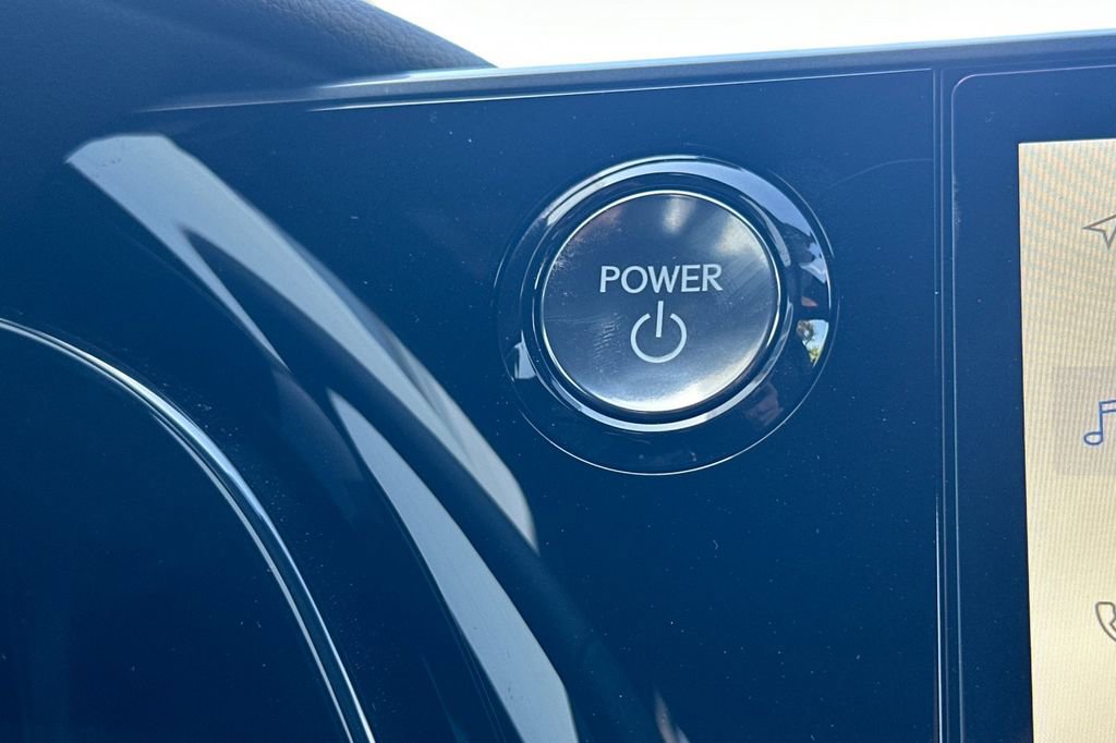 New 2026 Lexus TX 500h AWD image 23