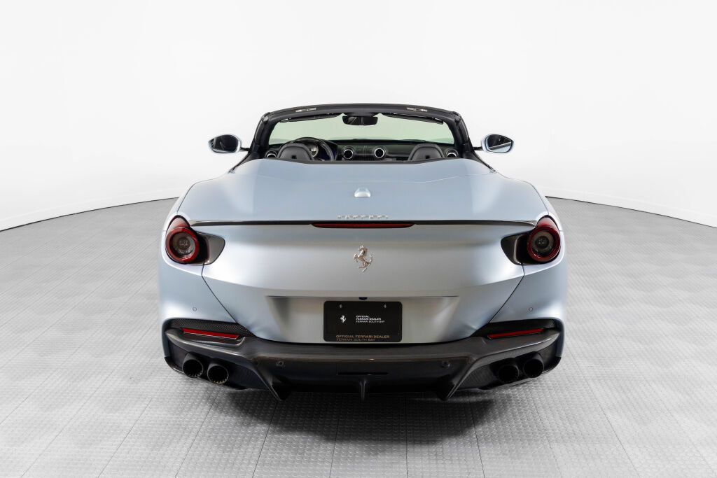 Certified 2023 Ferrari Portofino M RWD image 16