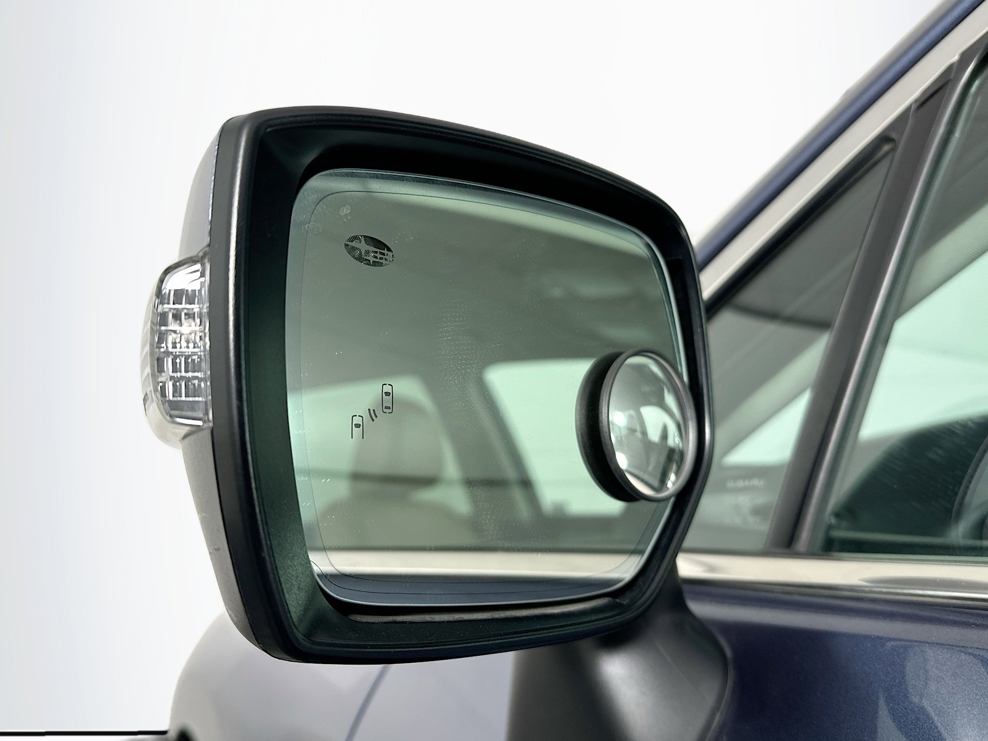 Used 2017 Subaru Outback 2.5i Limited image 16