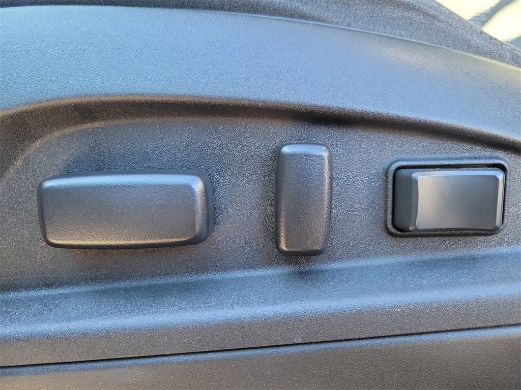 Used 2016 Chevrolet Equinox LT w/ Convenience Package image 17