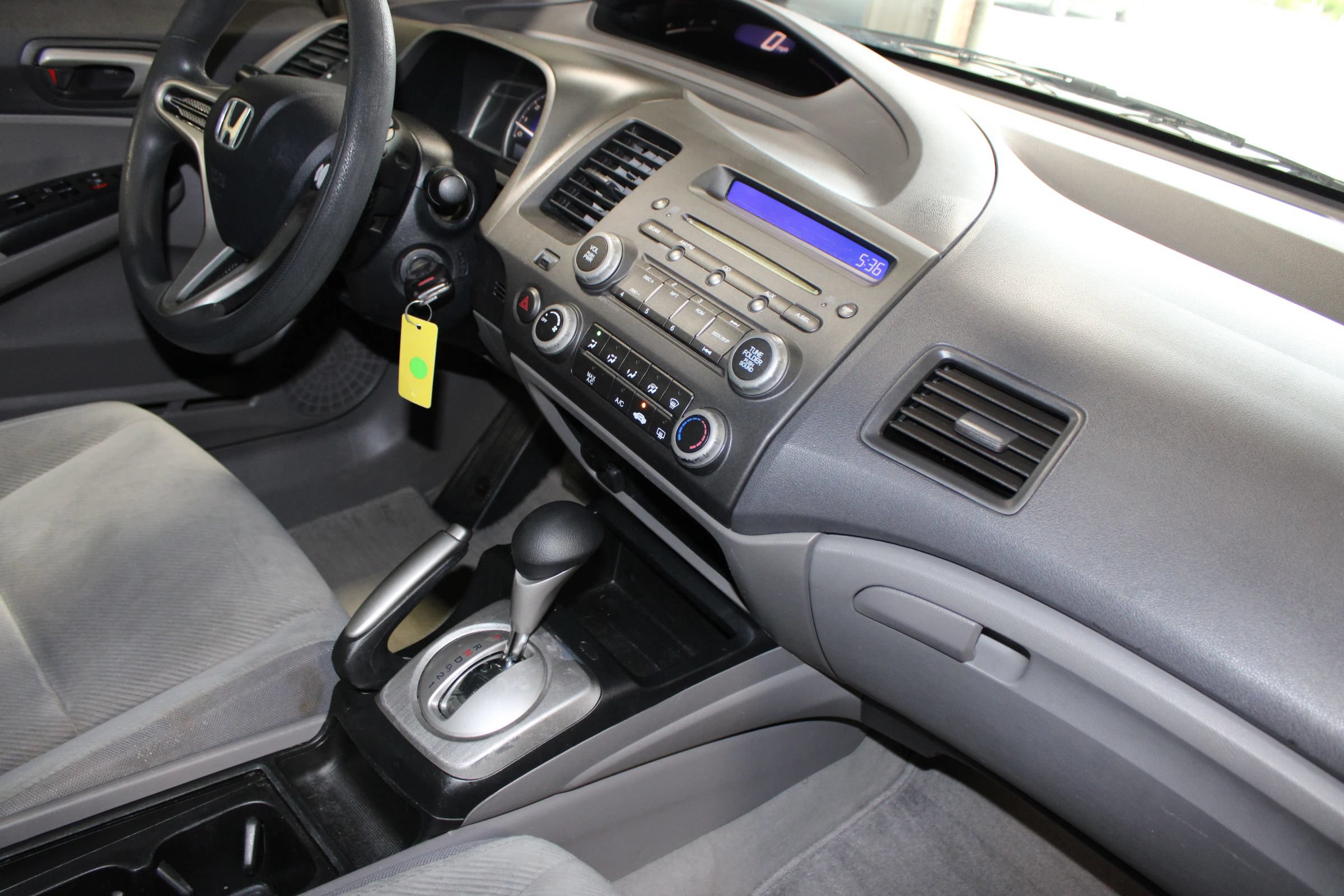 Used 2010 Honda Civic LX image 23