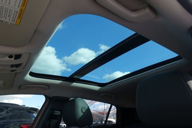 Used 2019 INFINITI QX30 AWD image 17