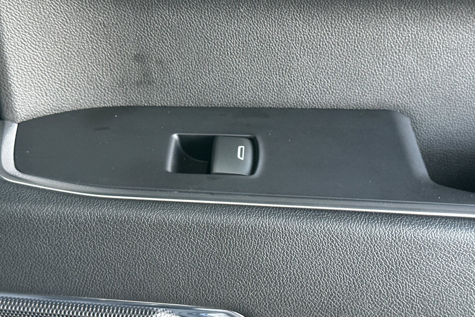 Used 2023 GMC Sierra 1500 Elevation w/ LPO, Elevation Black Package image 22