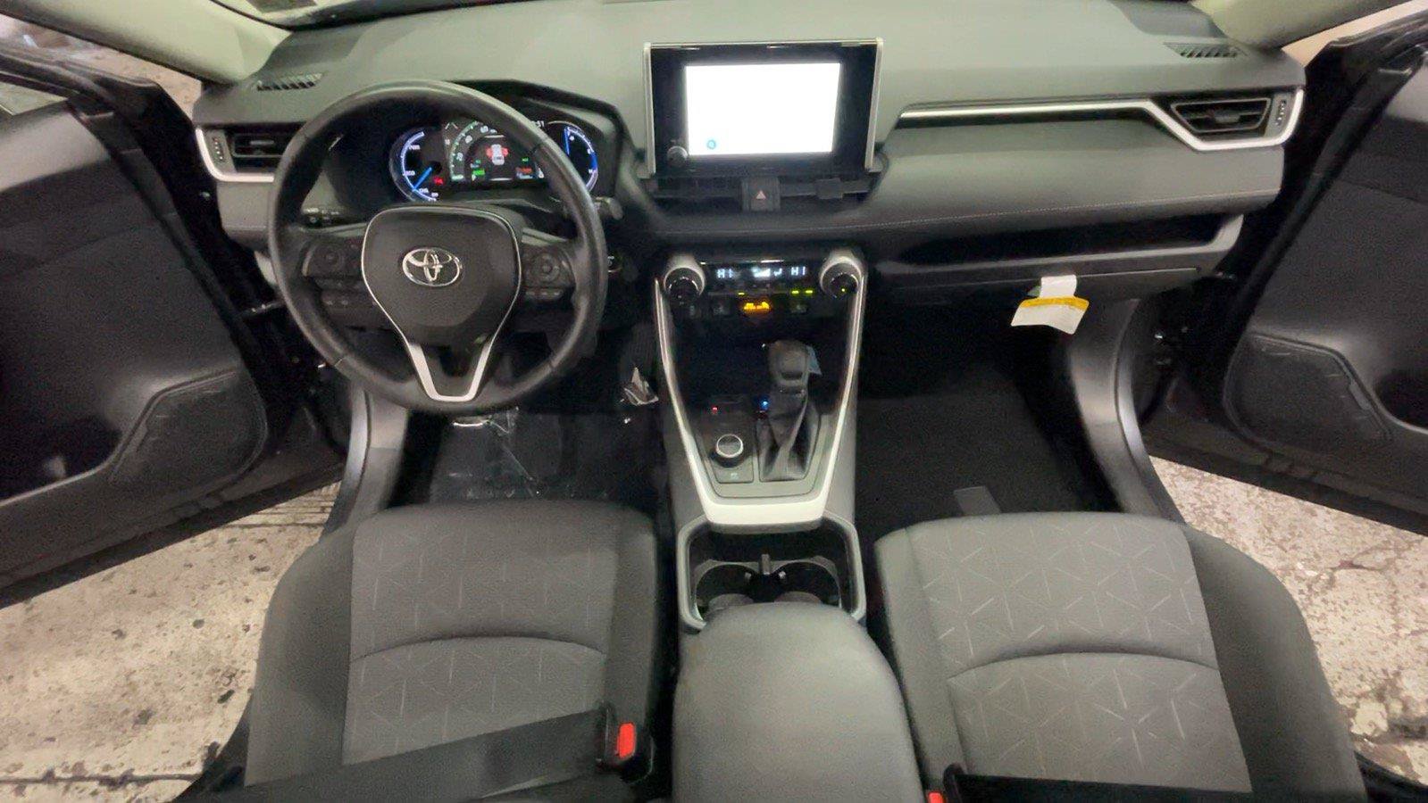 Used 2023 Toyota RAV4 XLE w/ Convenience Package AWD/4WD image 27