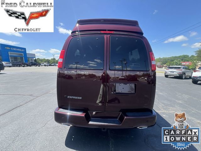 Used 2025 Chevrolet Express 2500 w/ Driver Convenience Package RWD image 36