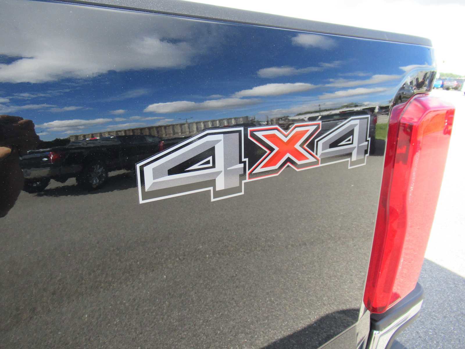 New 2026 Ford F350 XL w/ XL Chrome Package AWD/4WD image 9