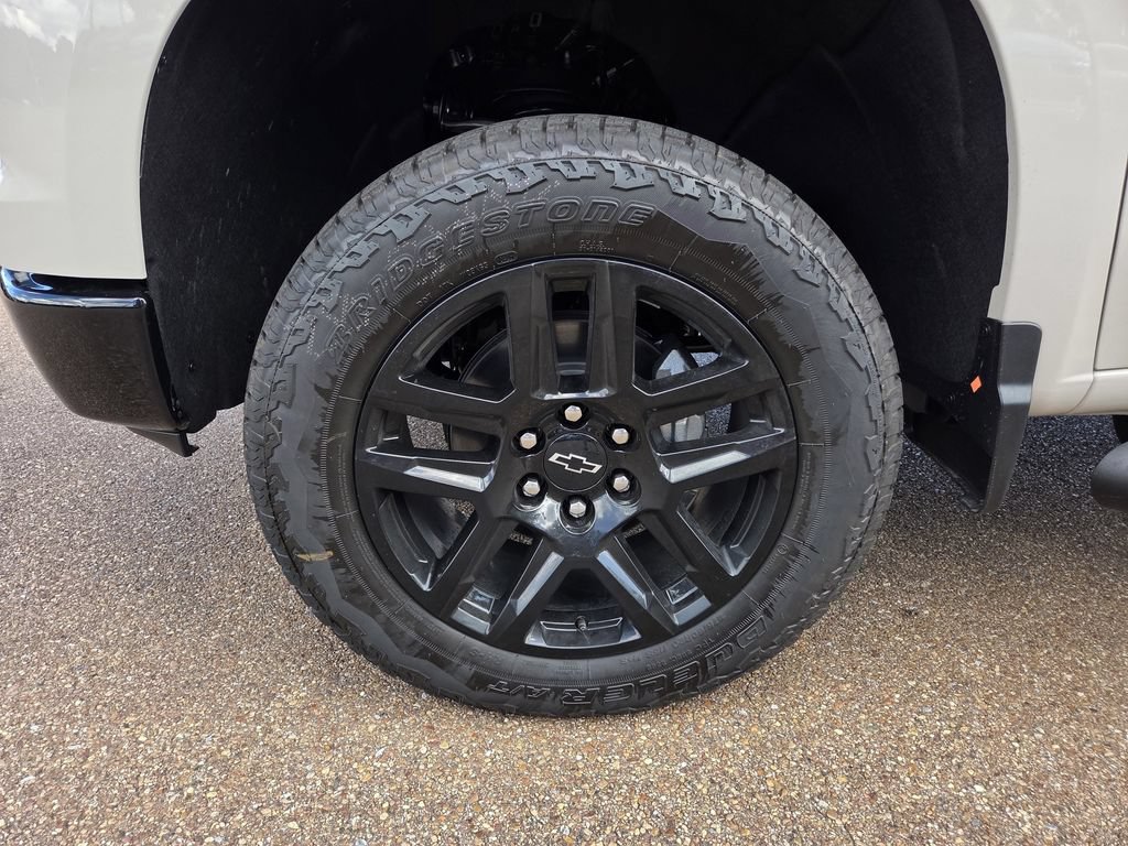 New 2026 Chevrolet Silverado 1500 Custom Trail Boss w/ Turbomax Blackout Package AWD/4WD image 31