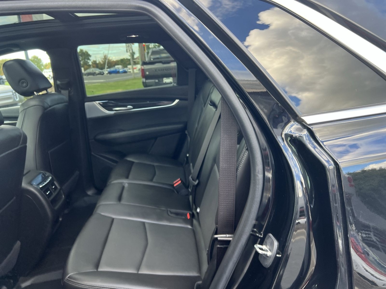 Used 2023 Cadillac XT5 Premium Luxury AWD/4WD image 24