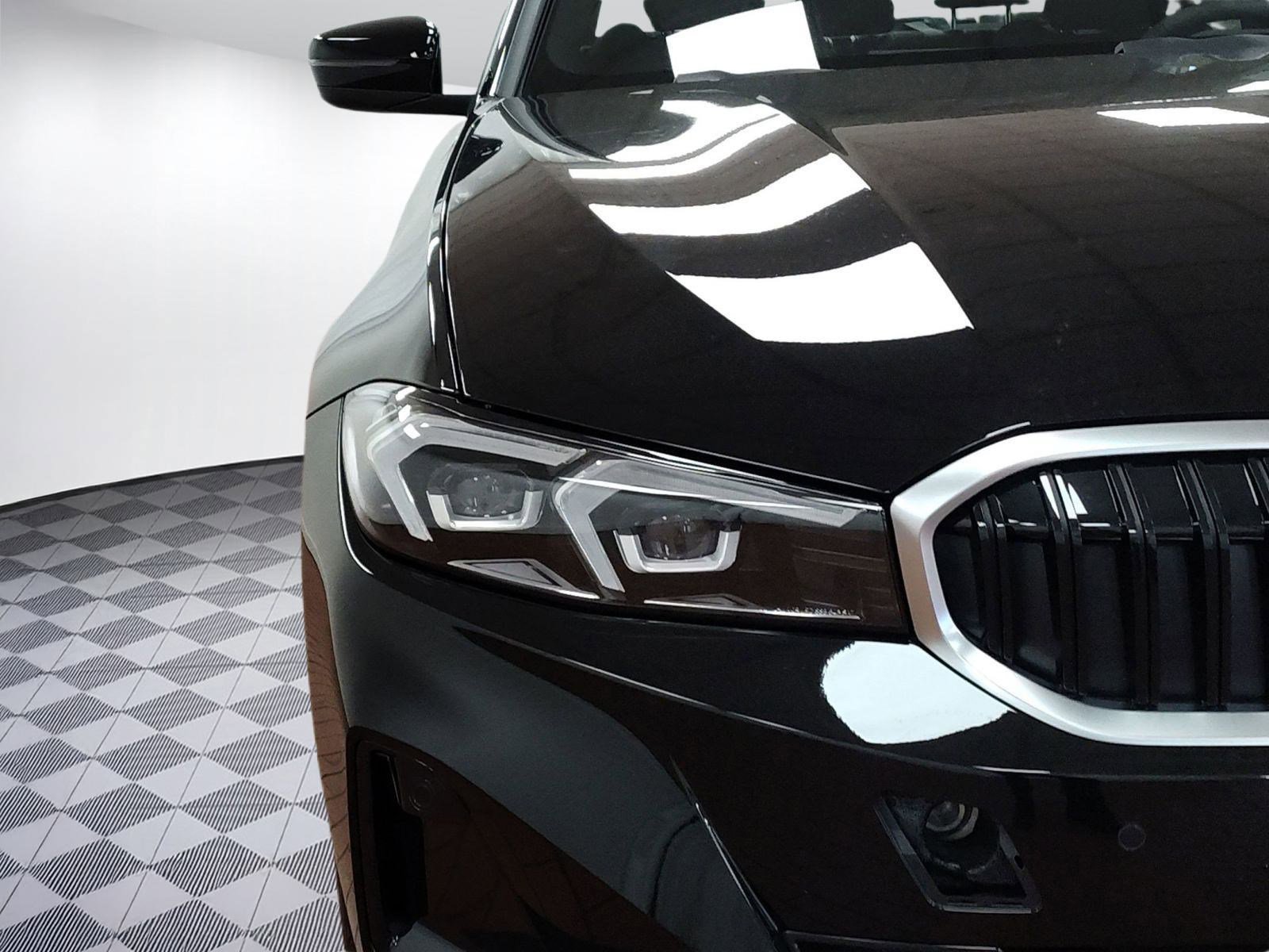 New 2026 BMW 330i Sedan w/ Premium Package image 10