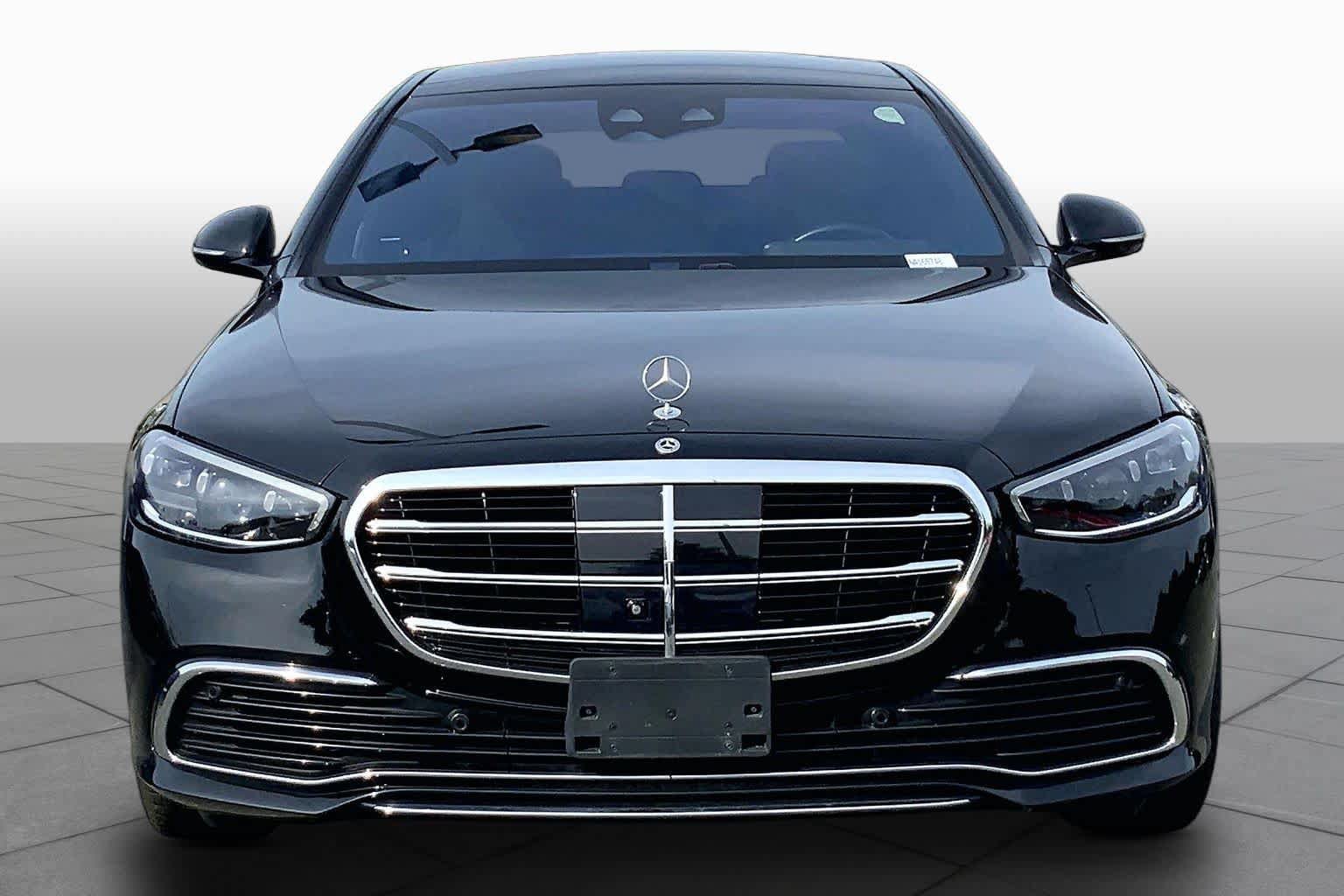 Used 2022 Mercedes-Benz S 580 4MATIC Sedan image 4