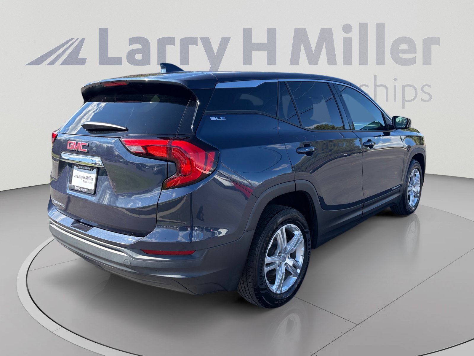 Used 2018 GMC Terrain SLE FWD image 5