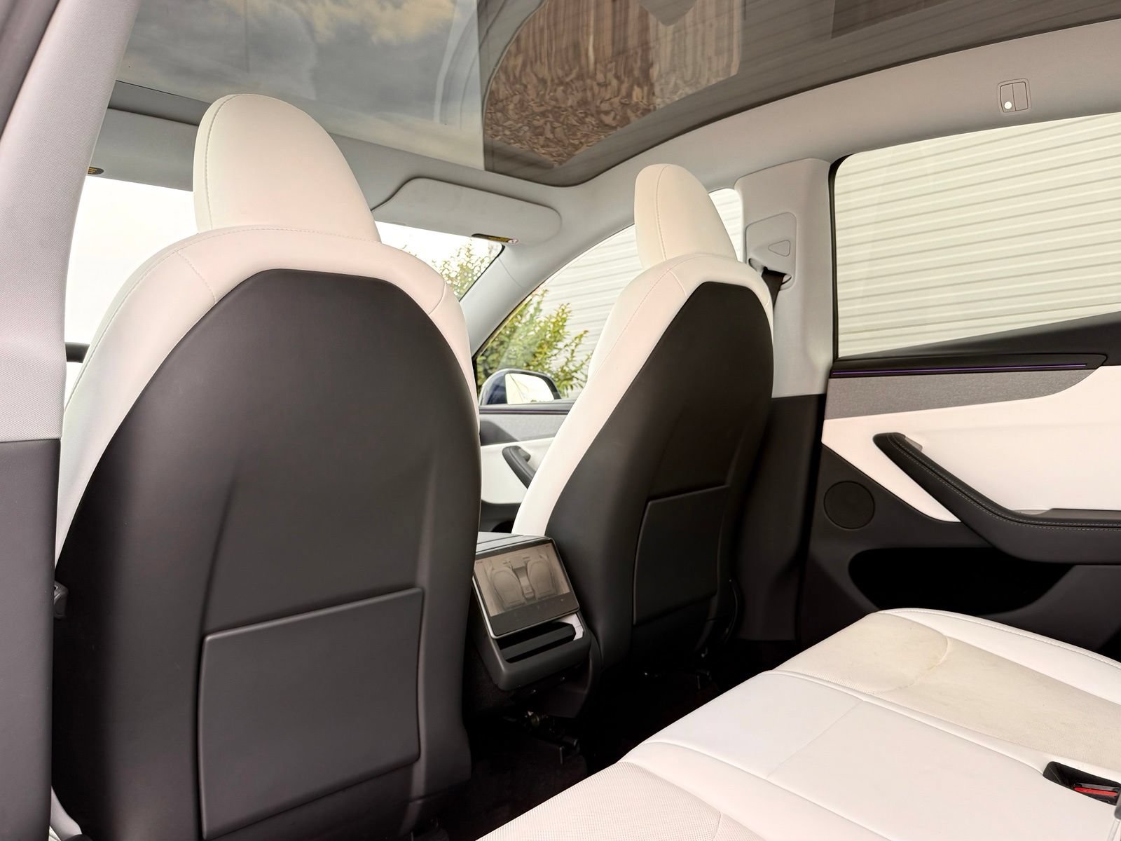 Used 2026 Tesla Model Y 2WD image 16