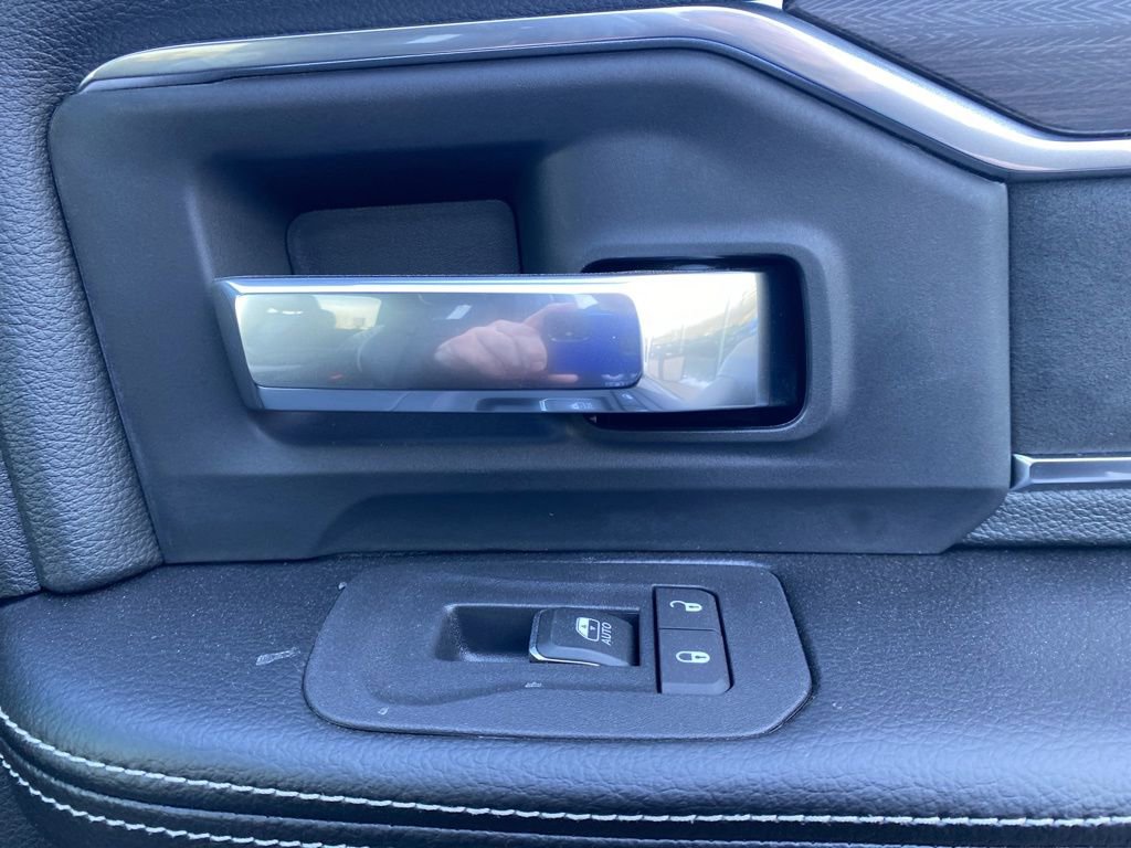 New 2026 RAM 2500 Laramie w/ Night Edition image 12