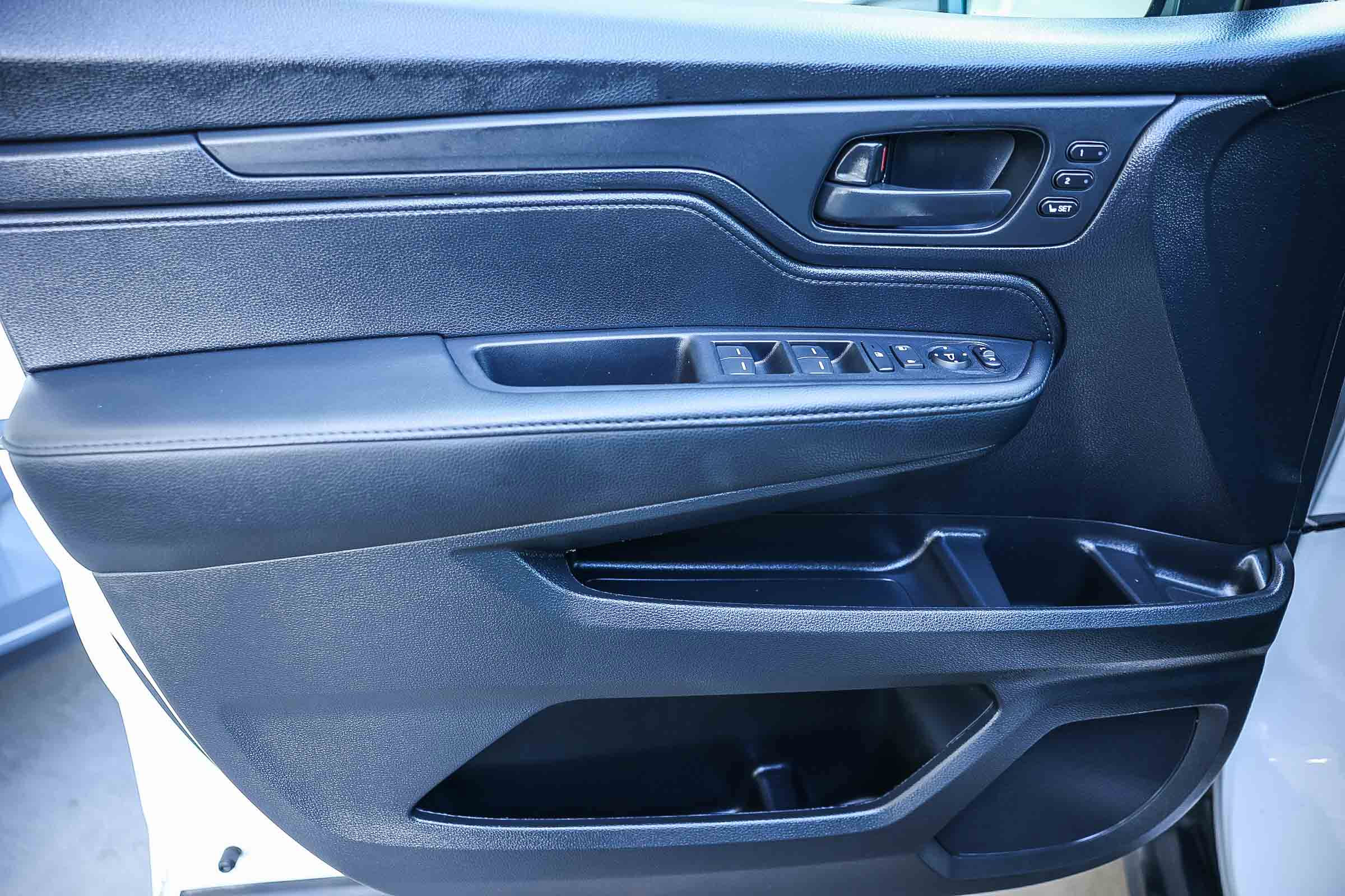 Used 2025 Honda Odyssey EX-L image 28