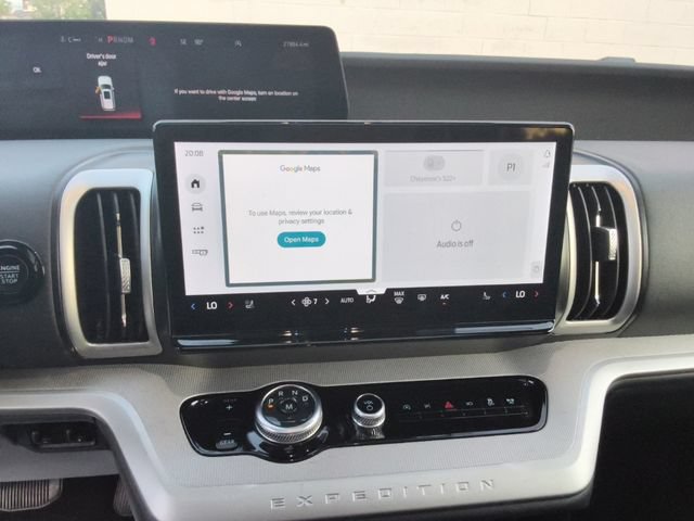Used 2025 Ford Expedition Active RWD image 35