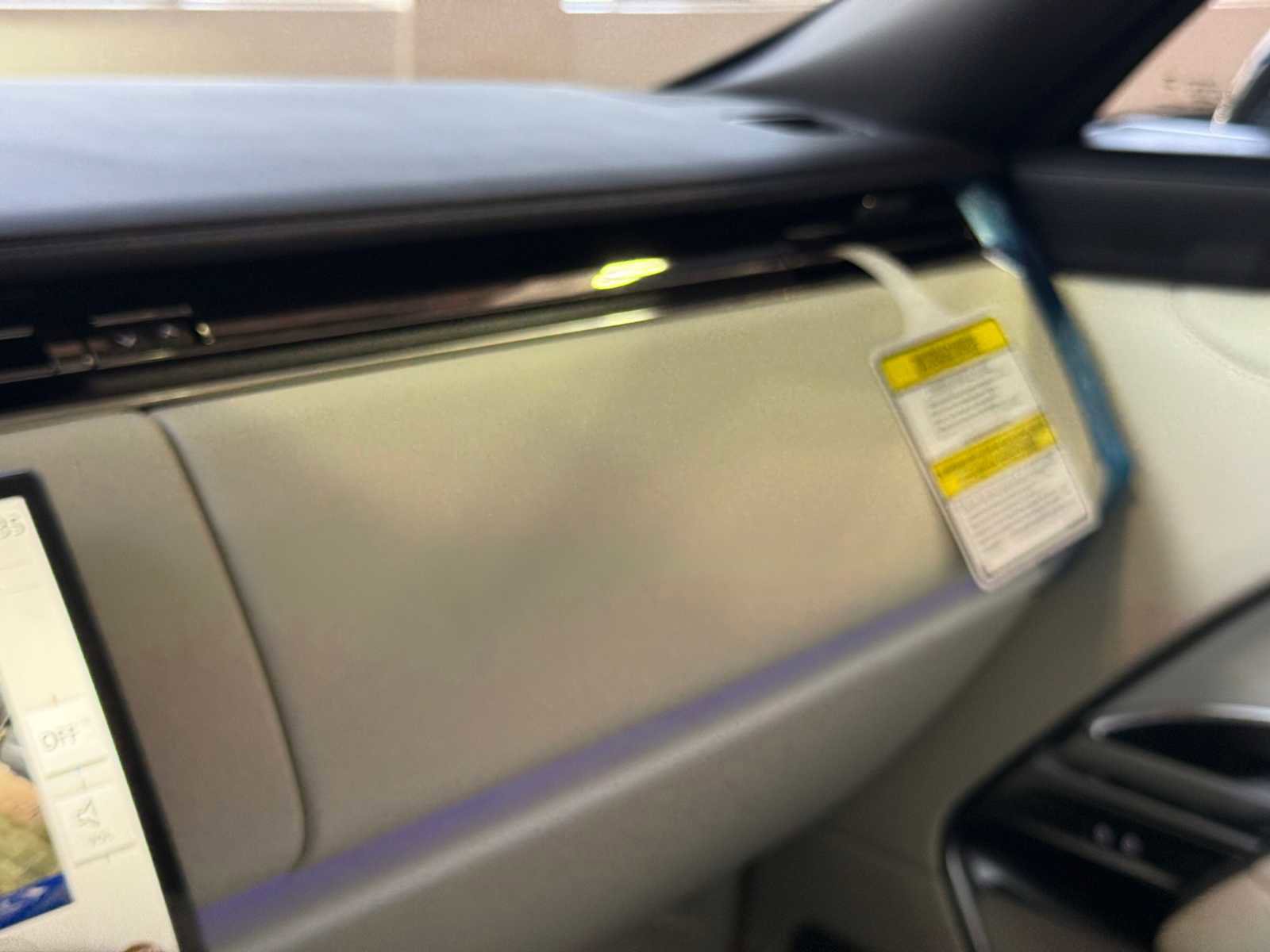 New 2025 Land Rover Range Rover SV image 30