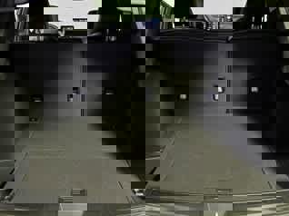 New 2025 Acura RDX SH-AWD image 17