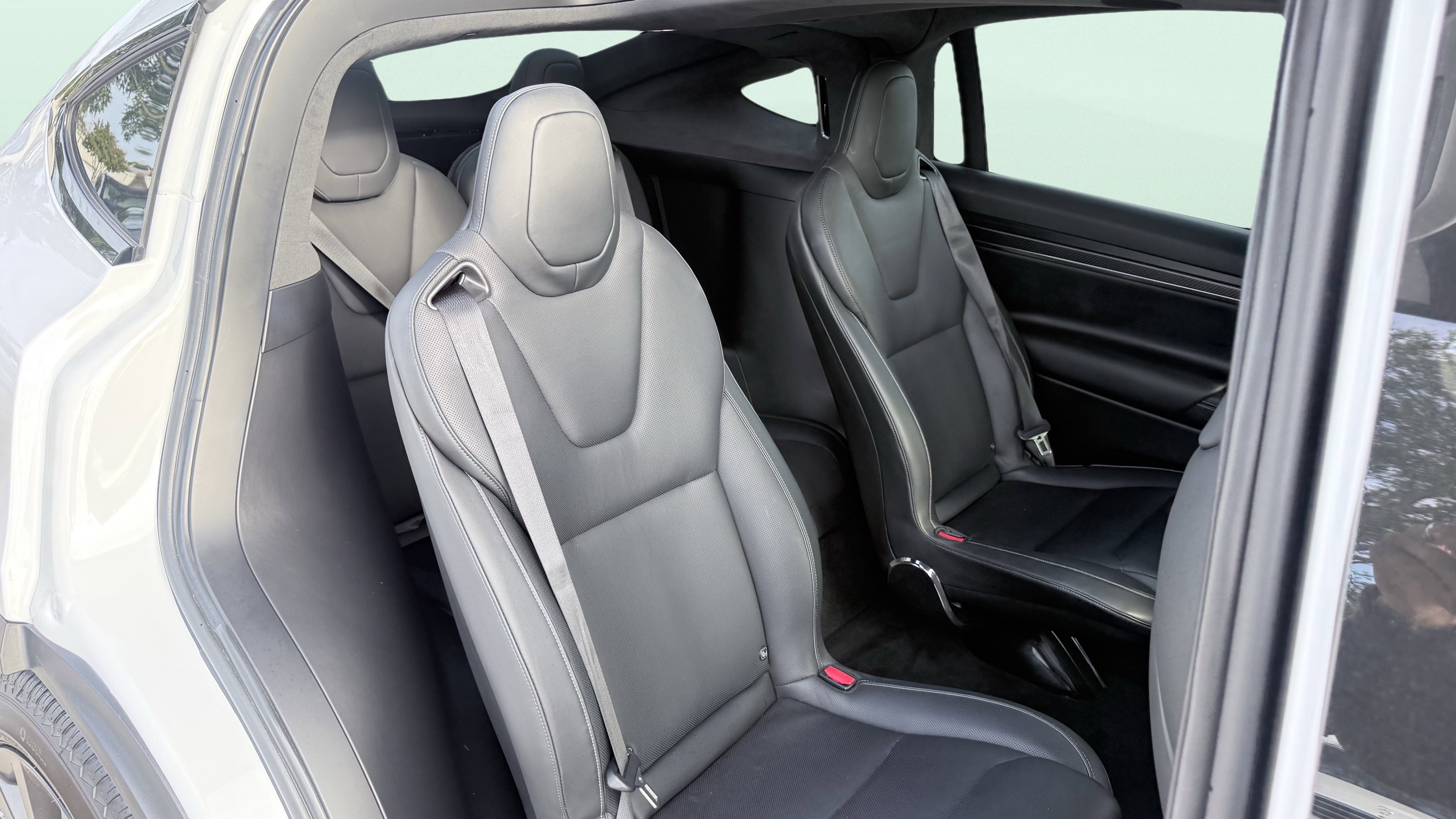 Used 2022 Tesla Model X Plaid image 44