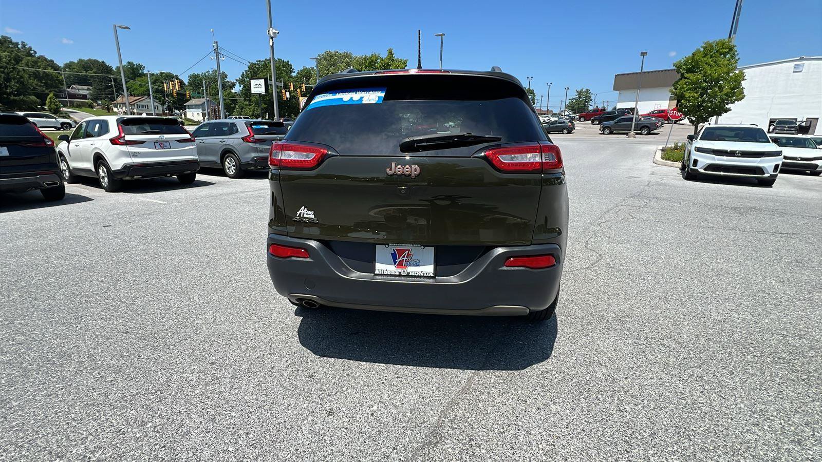 Used 2017 Jeep Cherokee 75th Anniversary AWD/4WD image 5