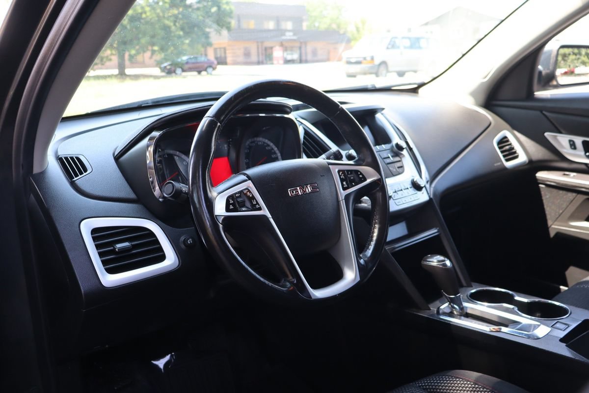 Used 2017 GMC Terrain SLE w/ Driver Alert Package I AWD/4WD image 15