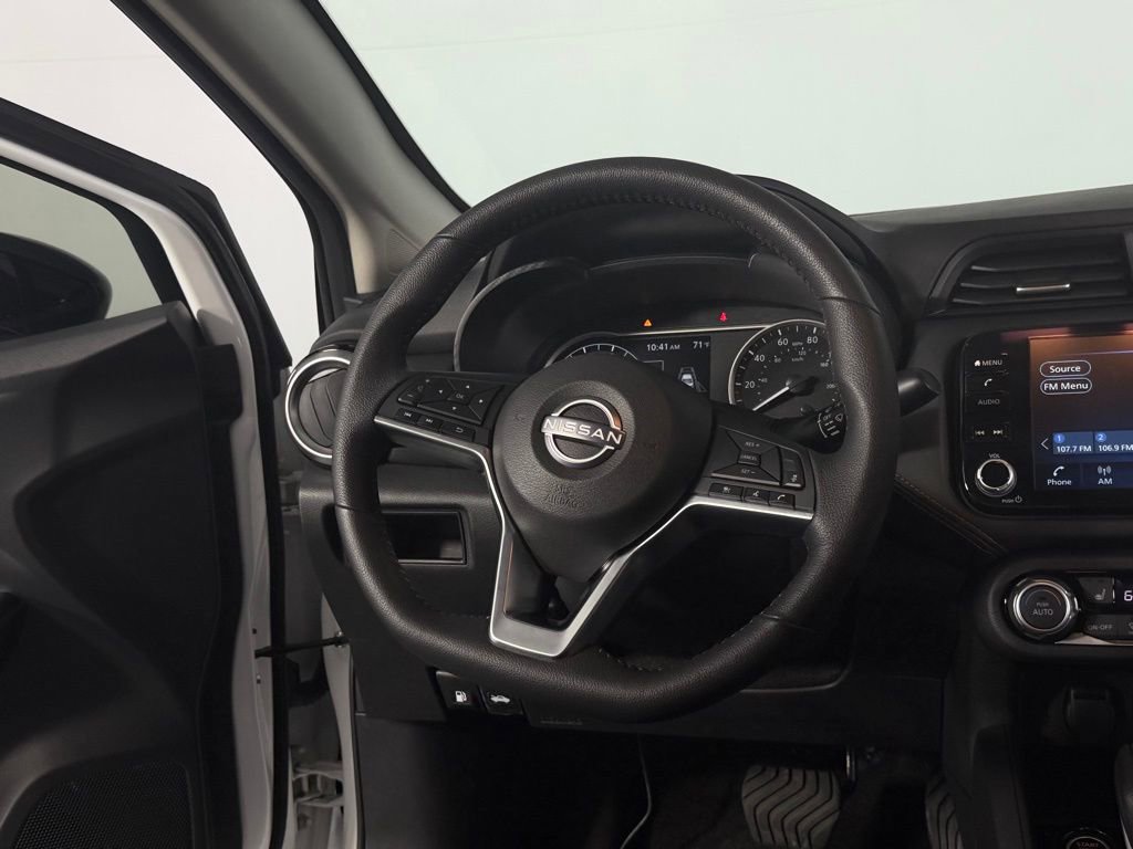 Used 2025 Nissan Versa SR w/ Trunk Package image 16