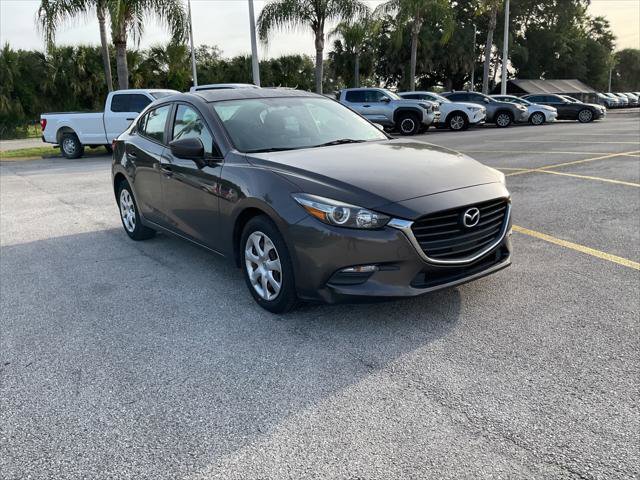 Used 2017 MAZDA MAZDA3 Sport FWD image 4