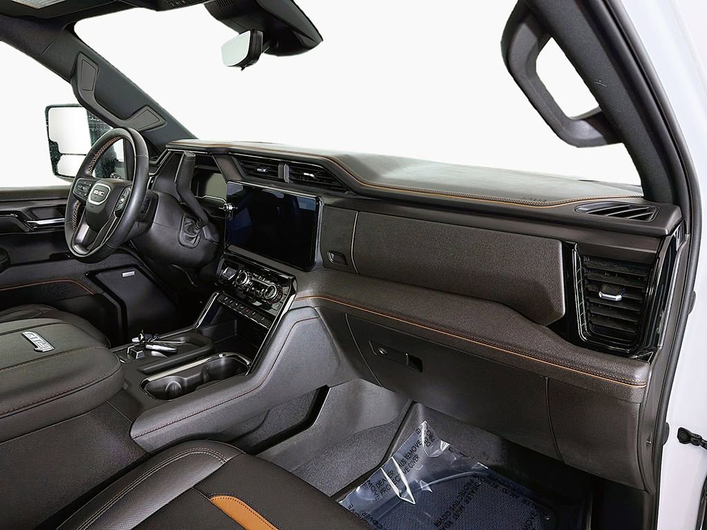 Used 2024 GMC Sierra 2500 AT4 w/ AT4 Premium Plus Package image 24