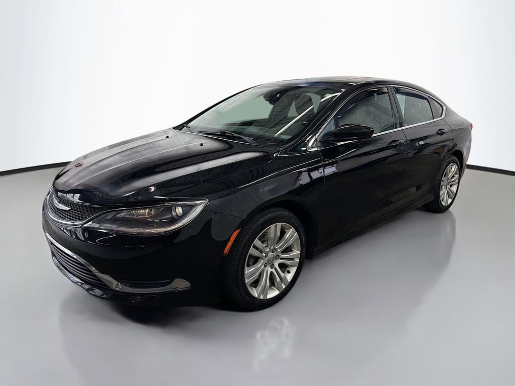 Used 2015 Chrysler 200 Limited w/ Convenience Group image 5