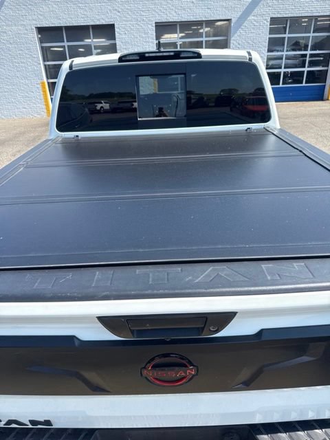 Used 2024 Nissan Titan PRO-4X w/ Pro-4x Convenience Package AWD/4WD image 29