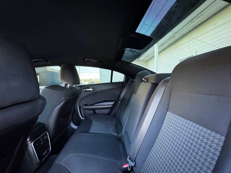 Used 2019 Dodge Charger GT image 13