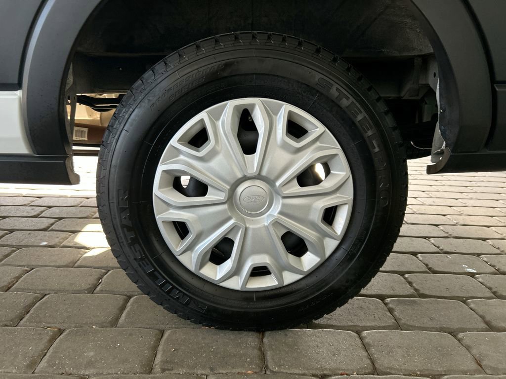 Used 2024 Ford Transit 350 XLT image 43