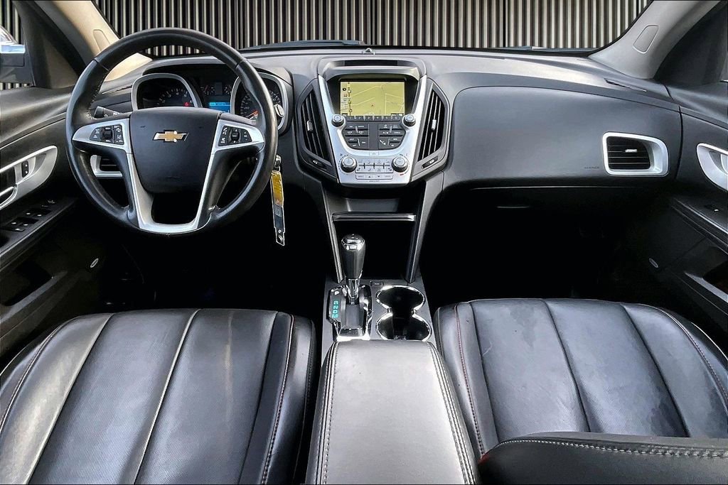 Used 2017 Chevrolet Equinox Premier w/ Enhanced Convenience Package image 17