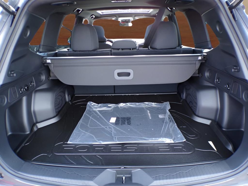 Certified 2025 Subaru Forester Premium image 12