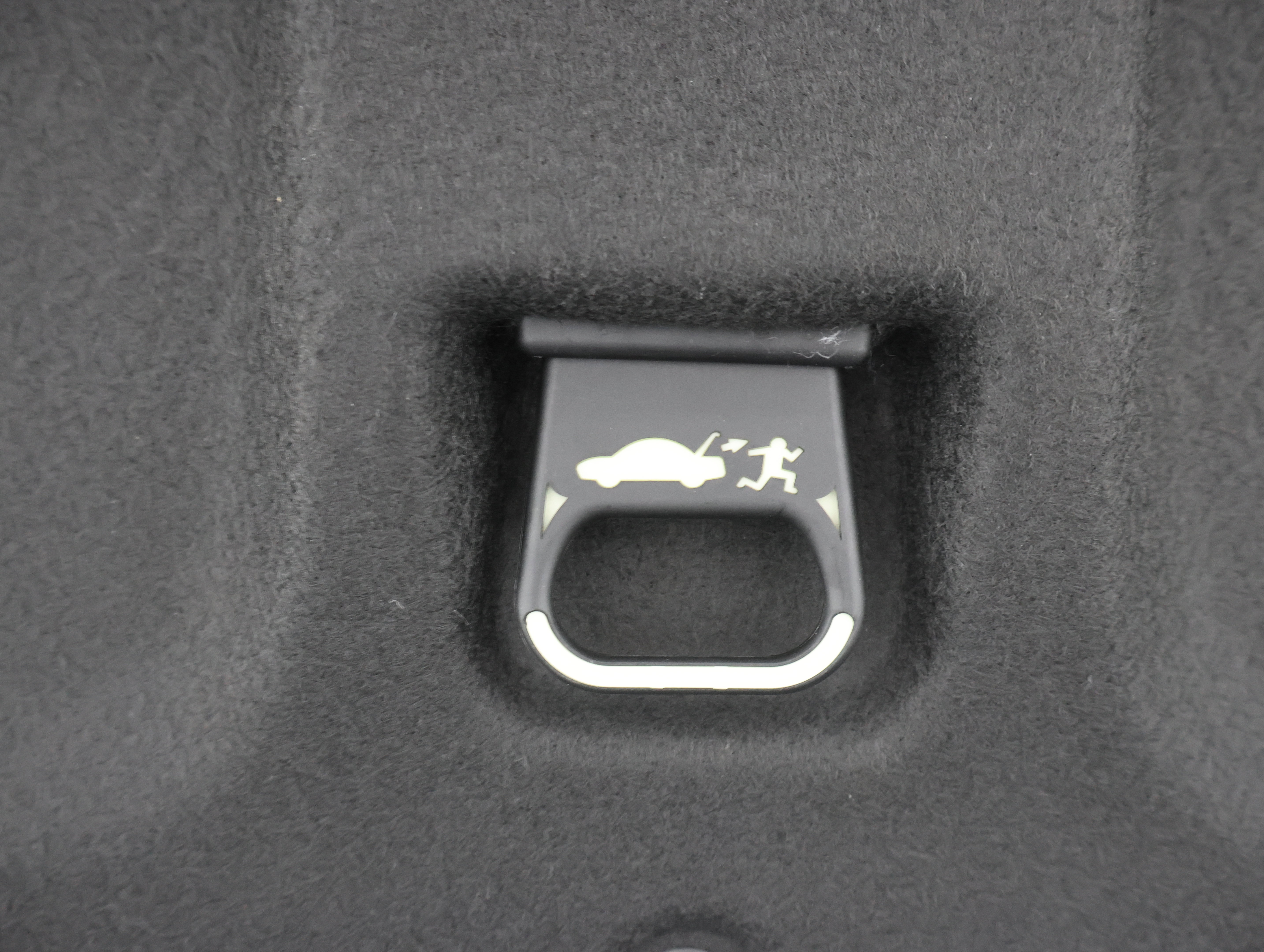 Used 2020 Chevrolet Camaro ZL1 RWD image 30