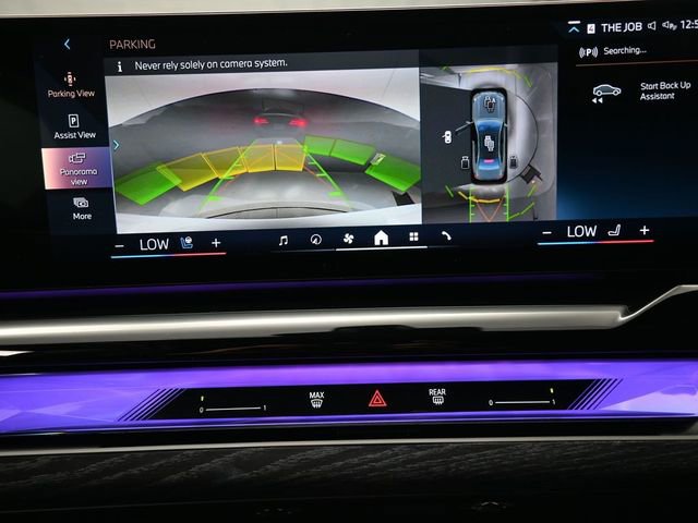 Used 2024 BMW i5 eDrive40i w/ M Sport Package RWD image 3