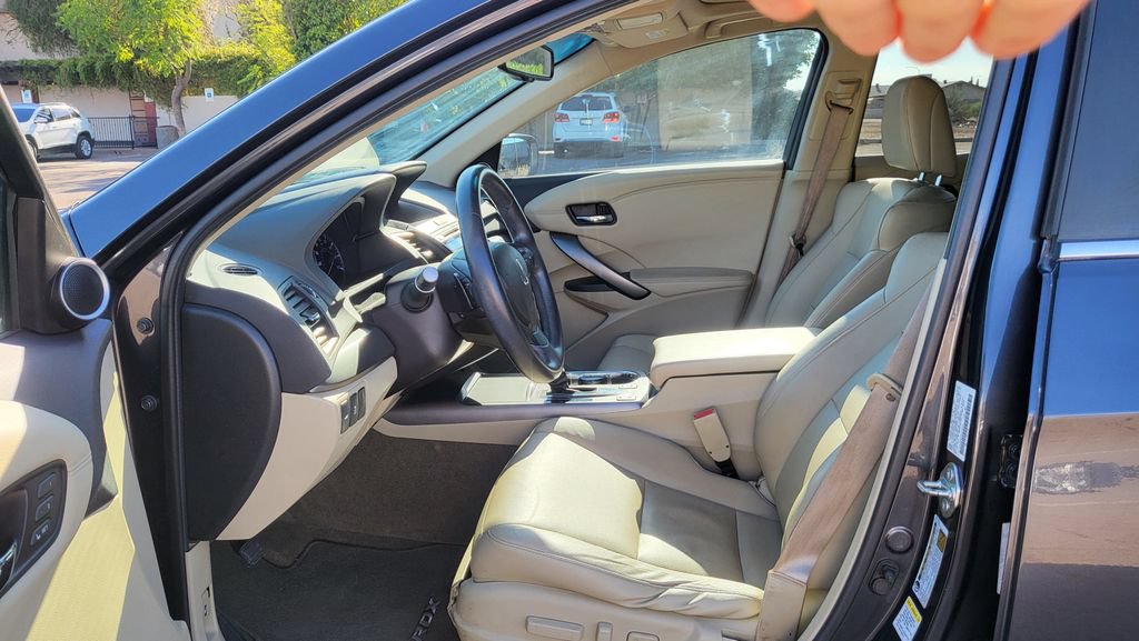 Used 2015 Acura RDX w/ Technology Package FWD image 30