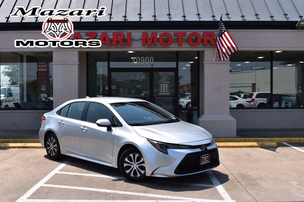Used 2022 Toyota Corolla LE