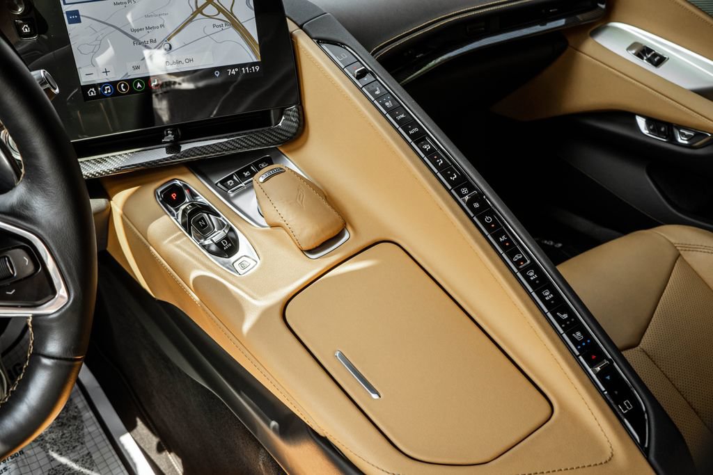 Used 2020 Chevrolet Corvette Stingray Preferred Cpe w/ 2LT Preferred Equipment Group RWD image 21