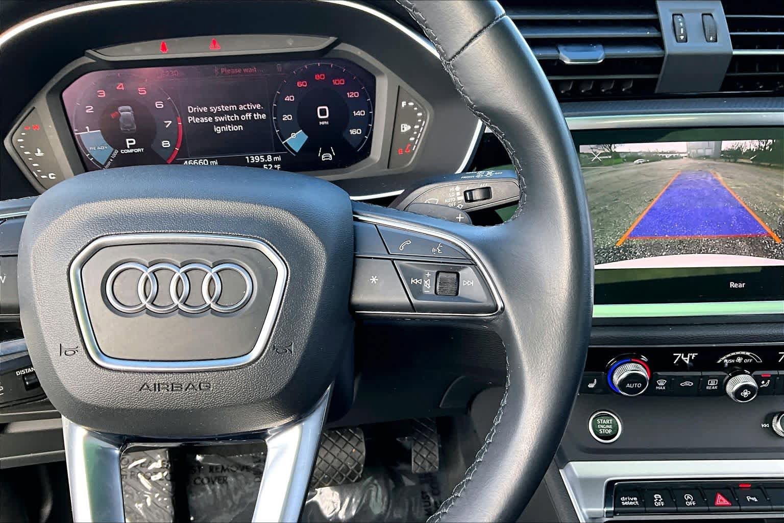 Used 2024 Audi Q3 2.0T Premium AWD/4WD image 25