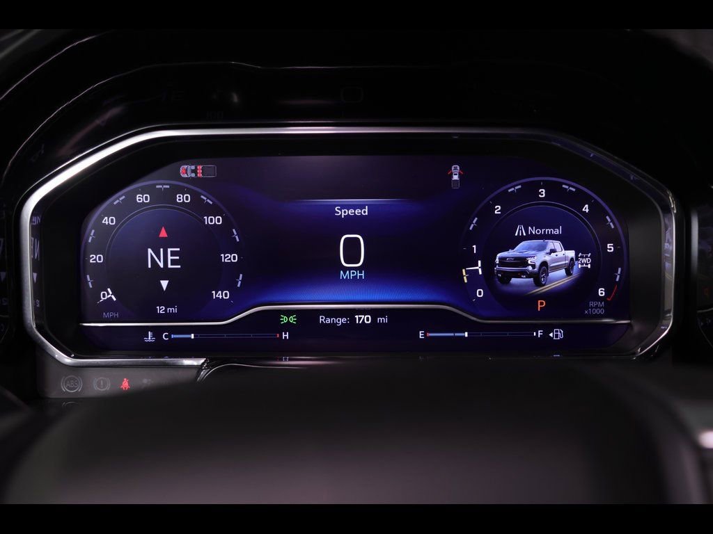 Used 2025 Chevrolet Silverado 1500 LT Trail Boss w/ Dark Appearance Package image 24