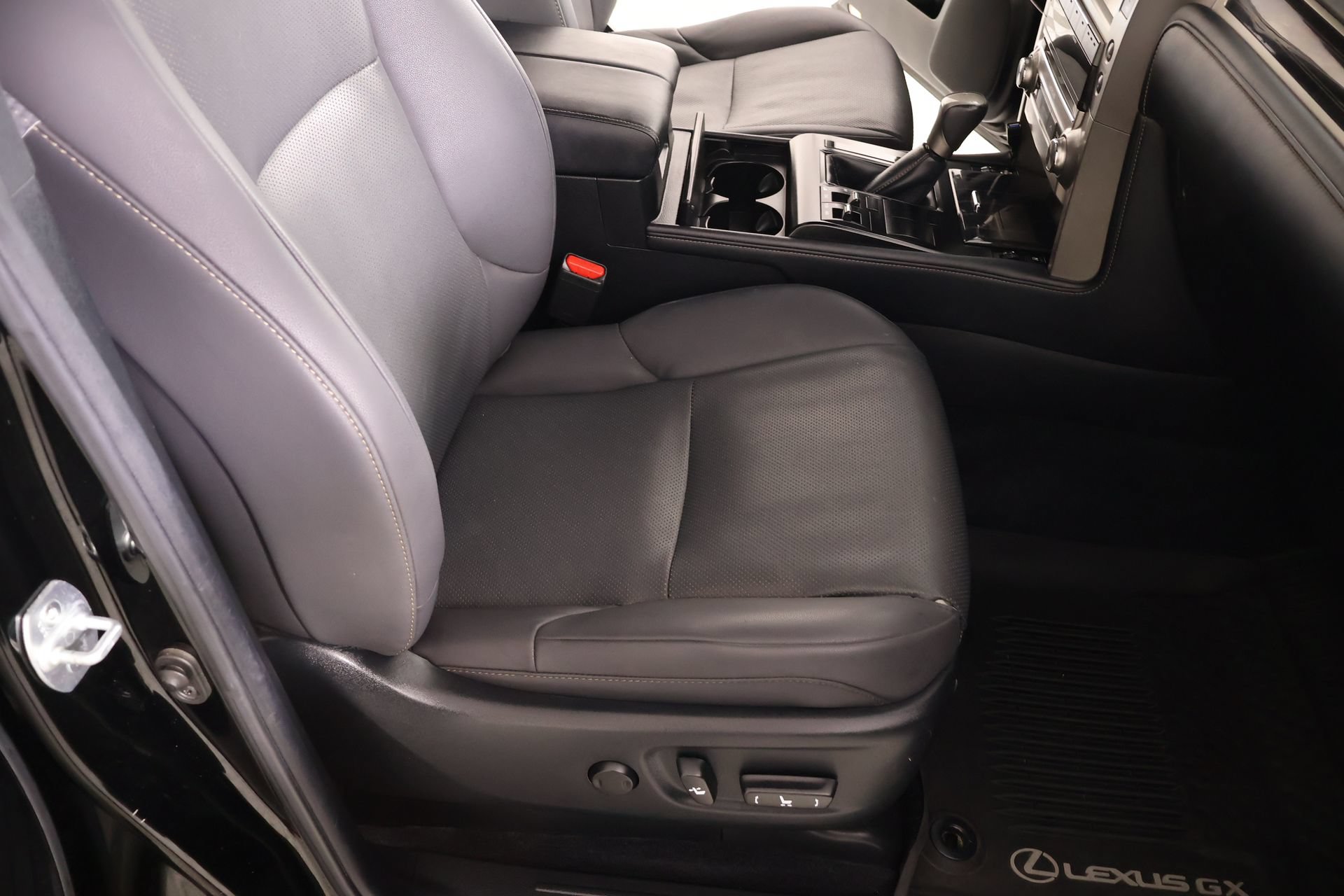 Used 2021 Lexus GX 460 Premium w/ Premium Plus Package AWD/4WD image 14