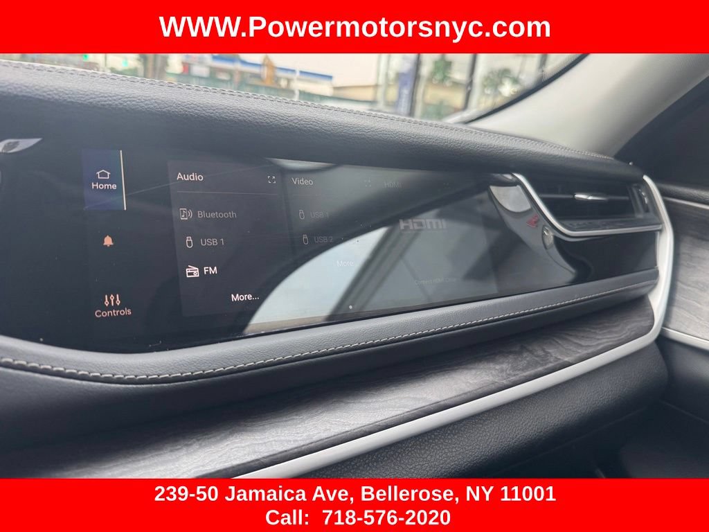 Used 2023 Jeep Grand Cherokee 4WD 4xe image 34